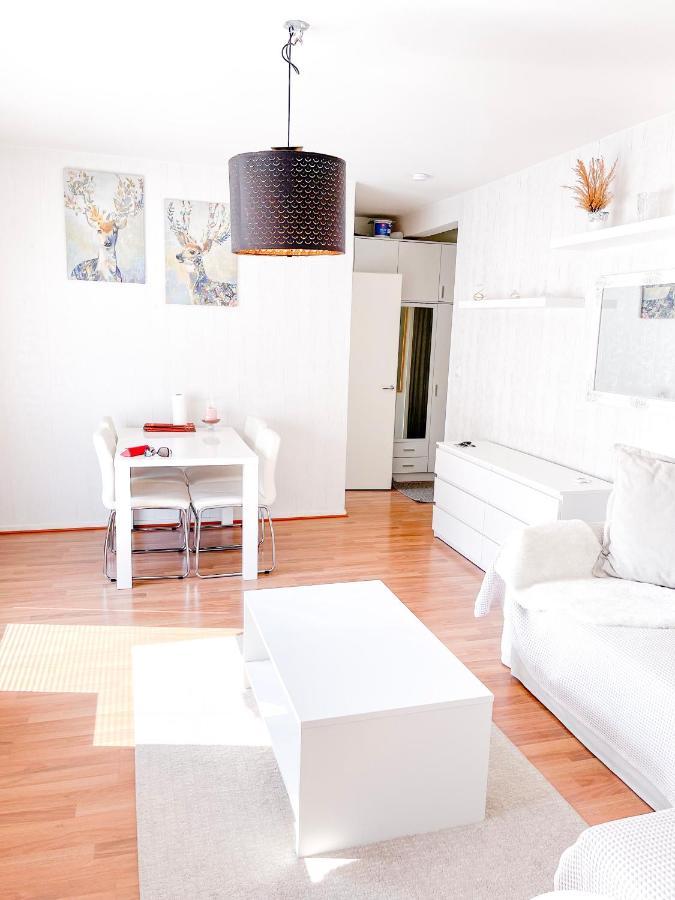 Ilona Apartments -"Home Away From Home" Kotka Esterno foto